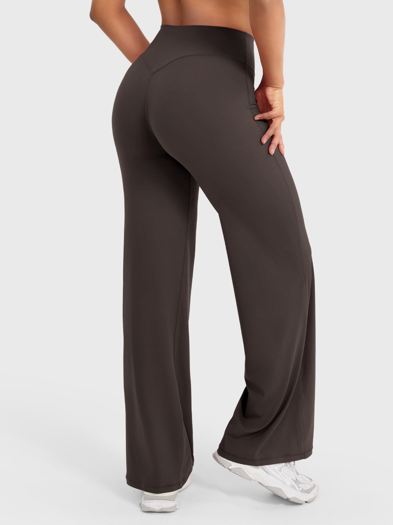Yeoreo Eddiy 31.5" Straight Leg Leggings