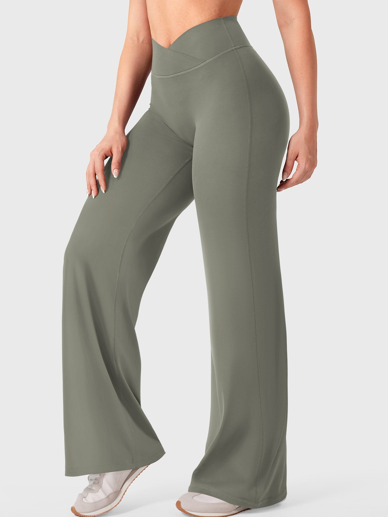 Yeoreo Eddiy 31.5" V-waistband Straight Leggings