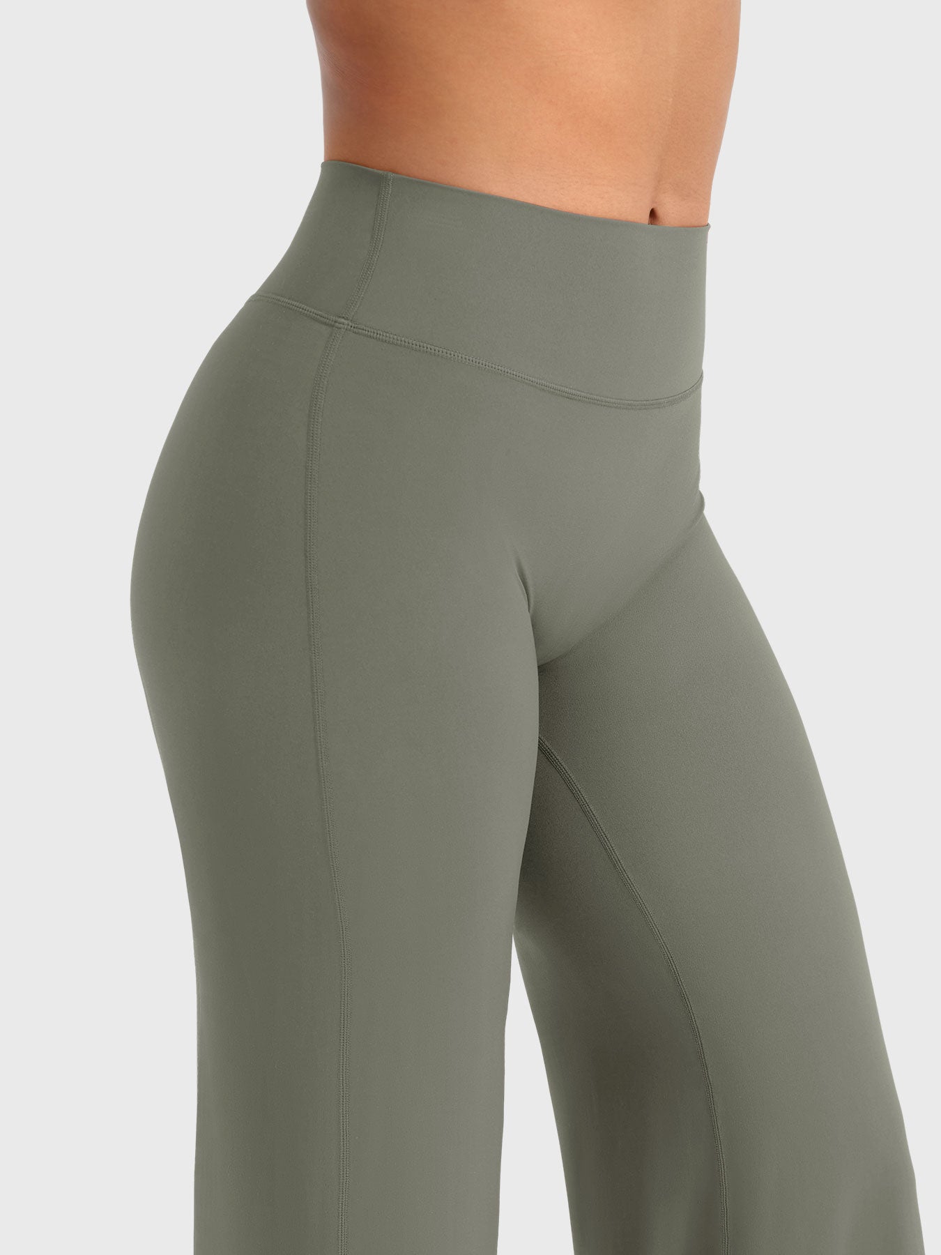 Yeoreo Eddiy 31.5" Straight Leg Leggings
