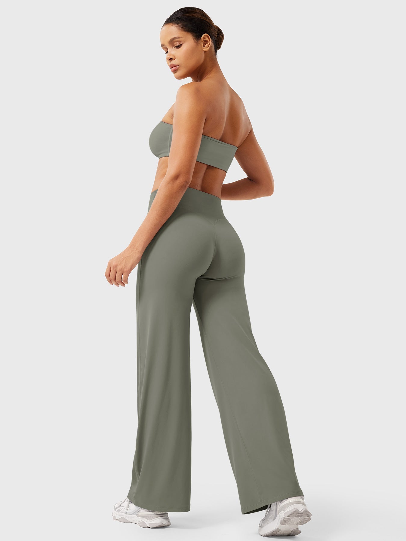 Vaeryn High Waist Flare Leggings
