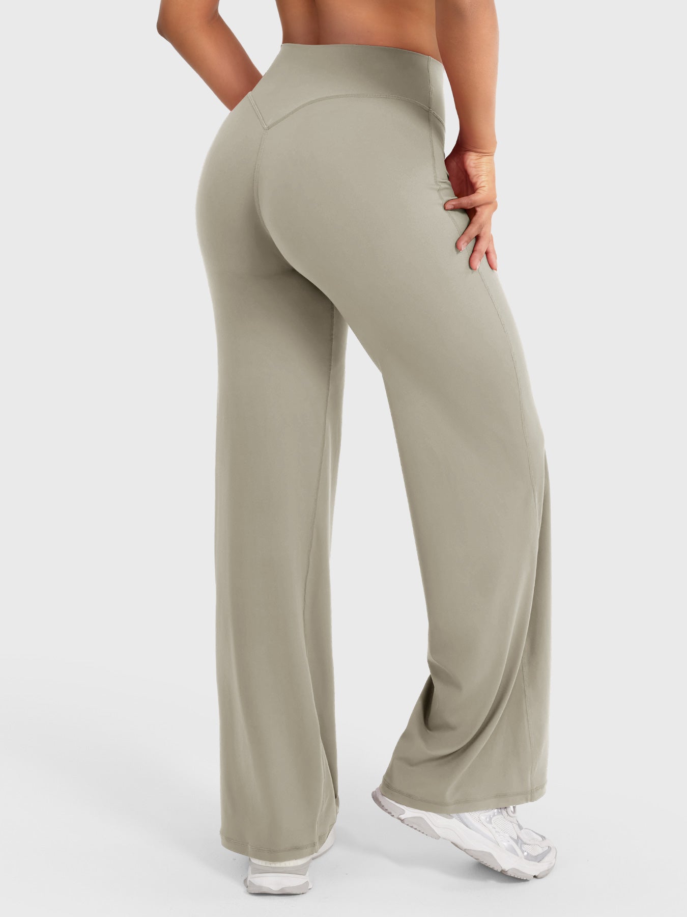 Yeoreo Eddiy 31.5" Straight Leg Leggings