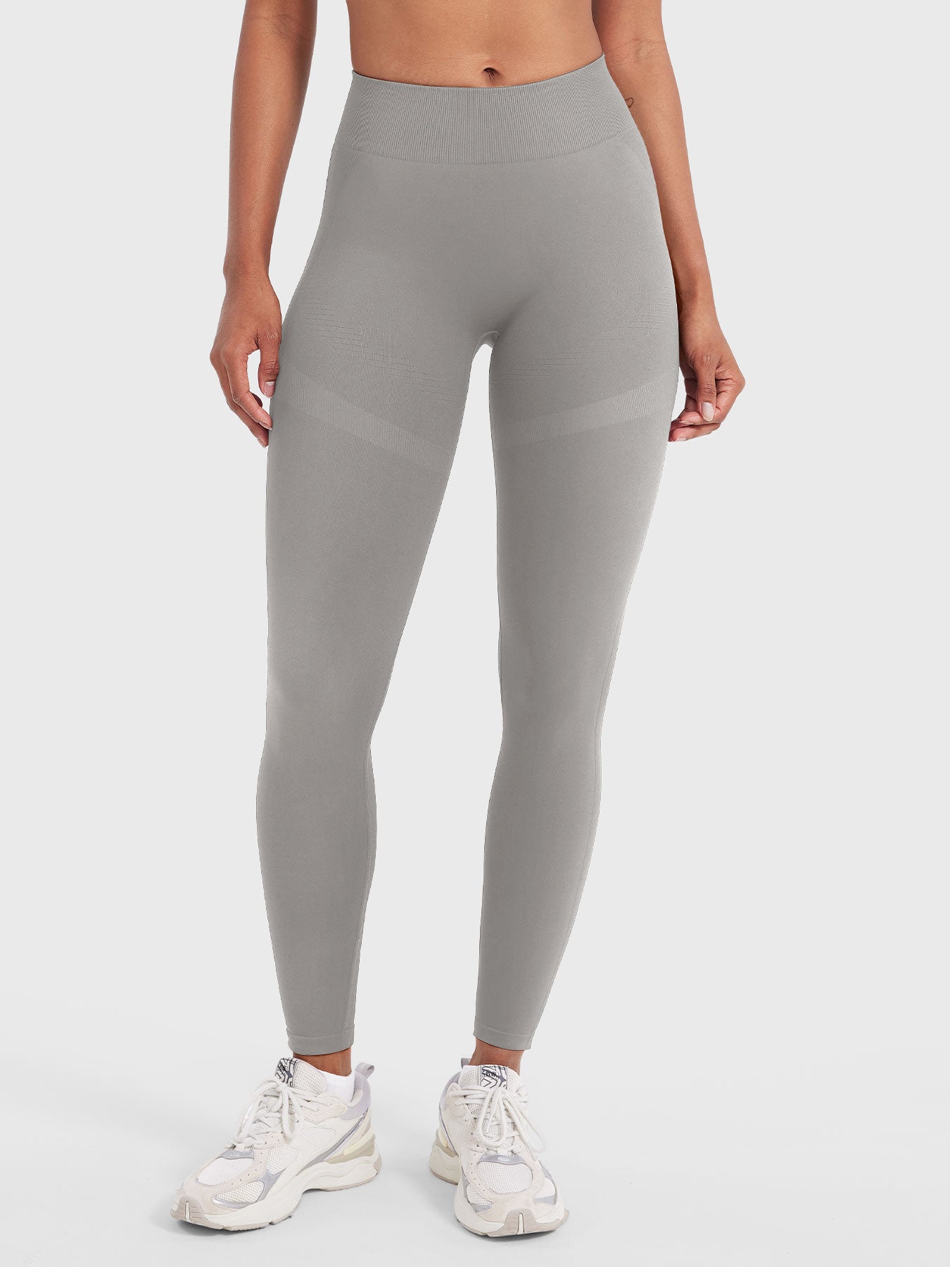 Vaeryn Lilliean 24" Seamless Leggings
