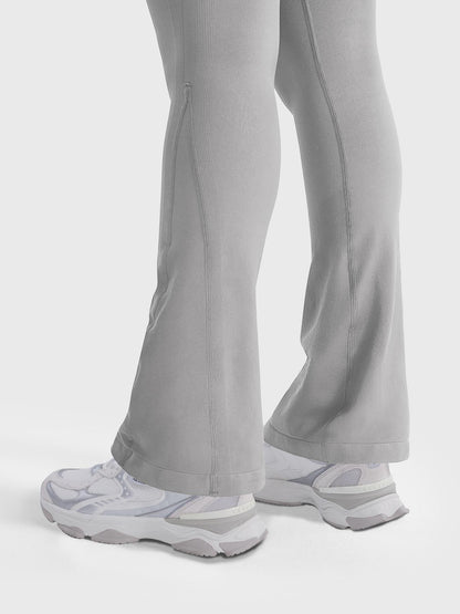 Vaeryn Lilliean 28" Mini Flare Leggings