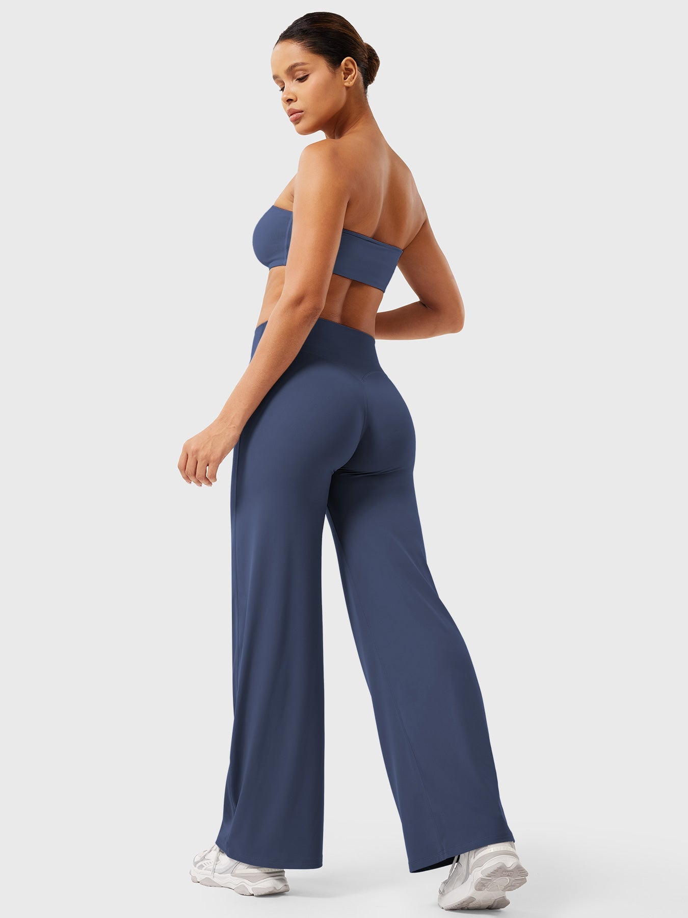 Vaeryn High Waist Flare Leggings
