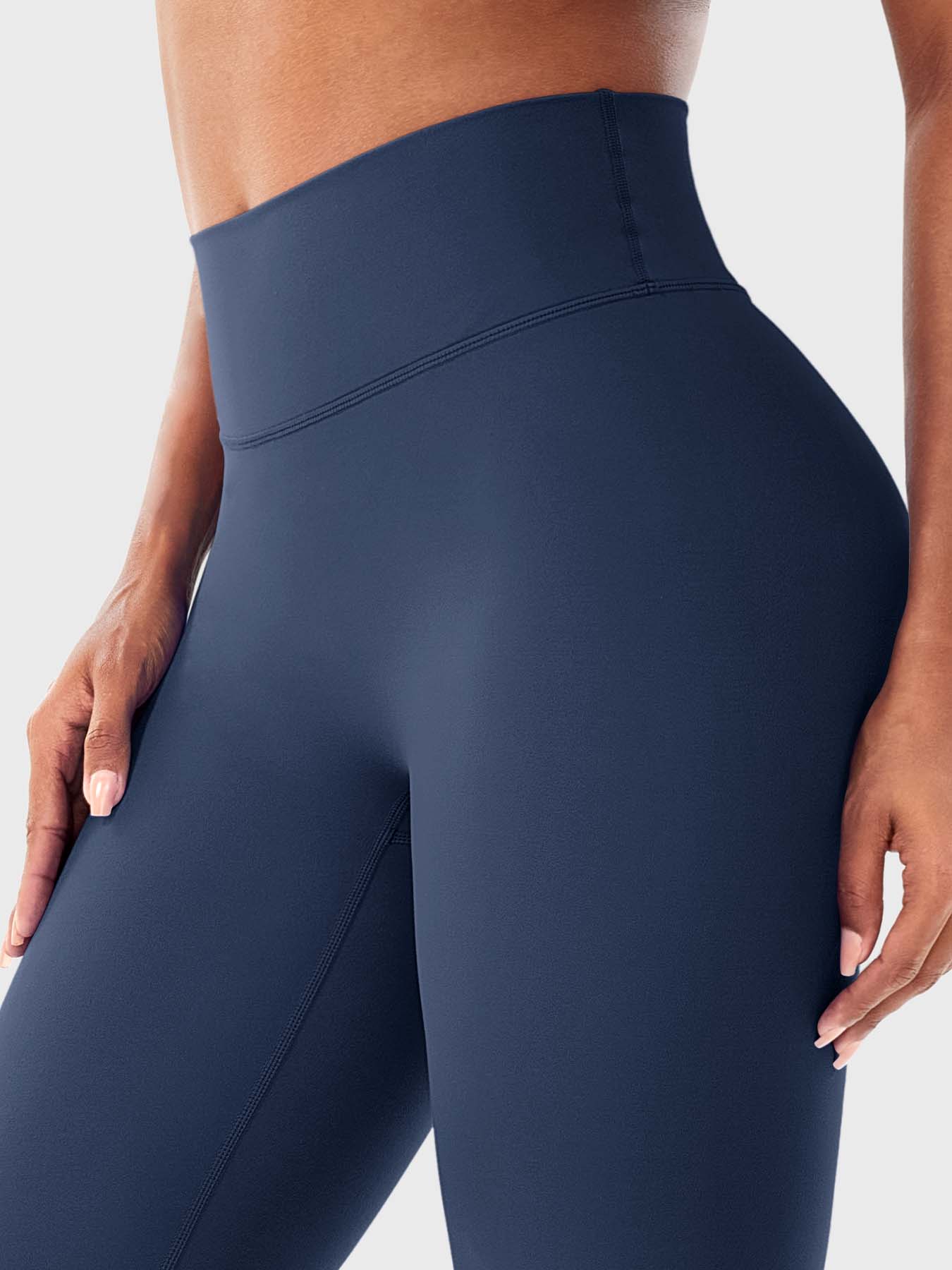 Yeoreo Edwine Scrunch Leggings