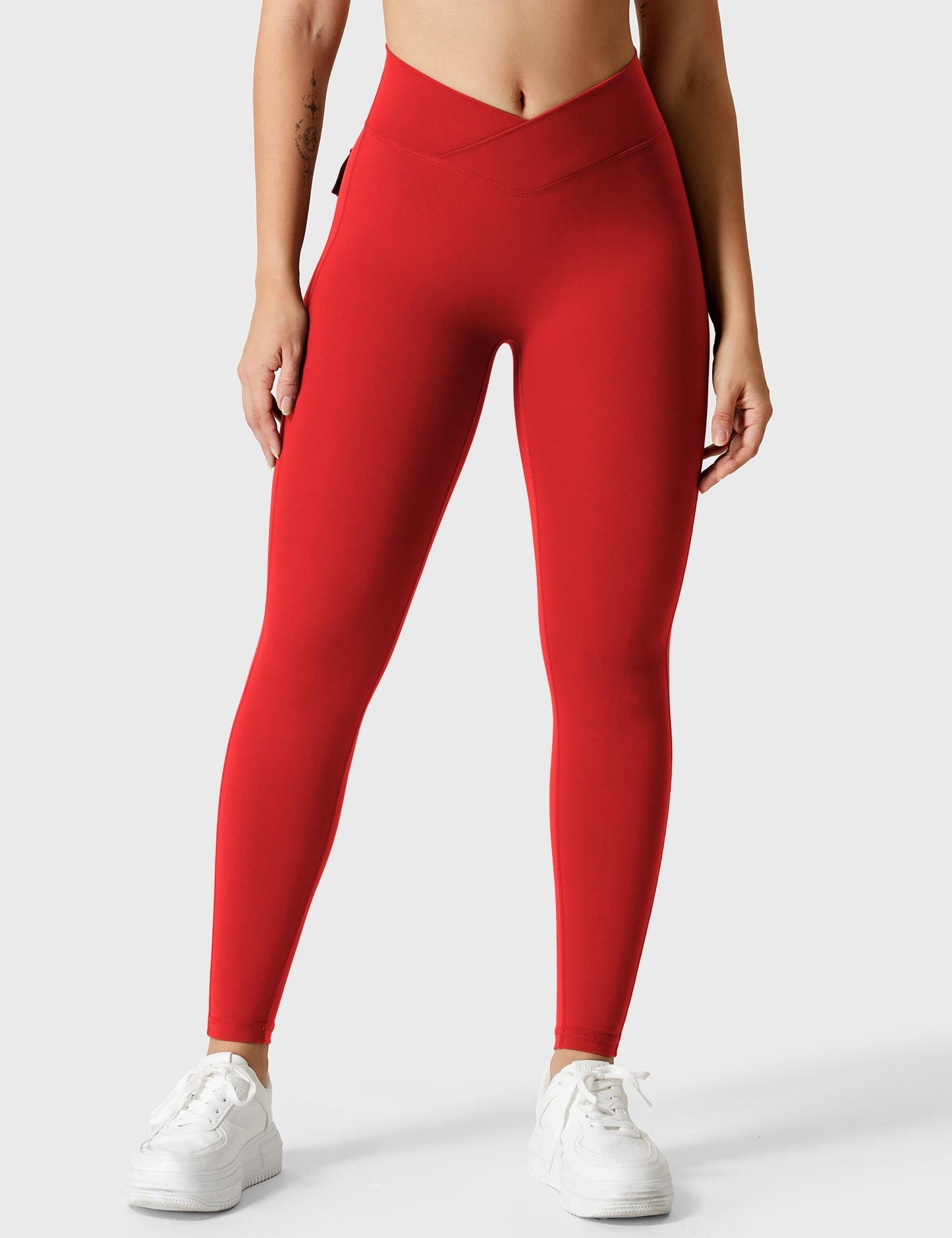 Vaeryn V-waistband Charm Leggings