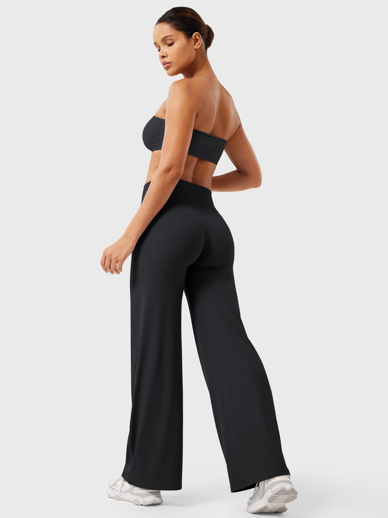 Vaeryn High Waist Flare Leggings