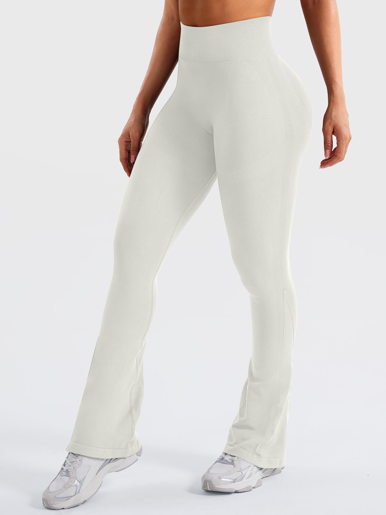 Vaeryn Lilliean 29.5" Mini Flare Leggings