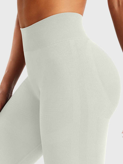 Vaeryn Lilliean 29.5" Mini Flare Leggings