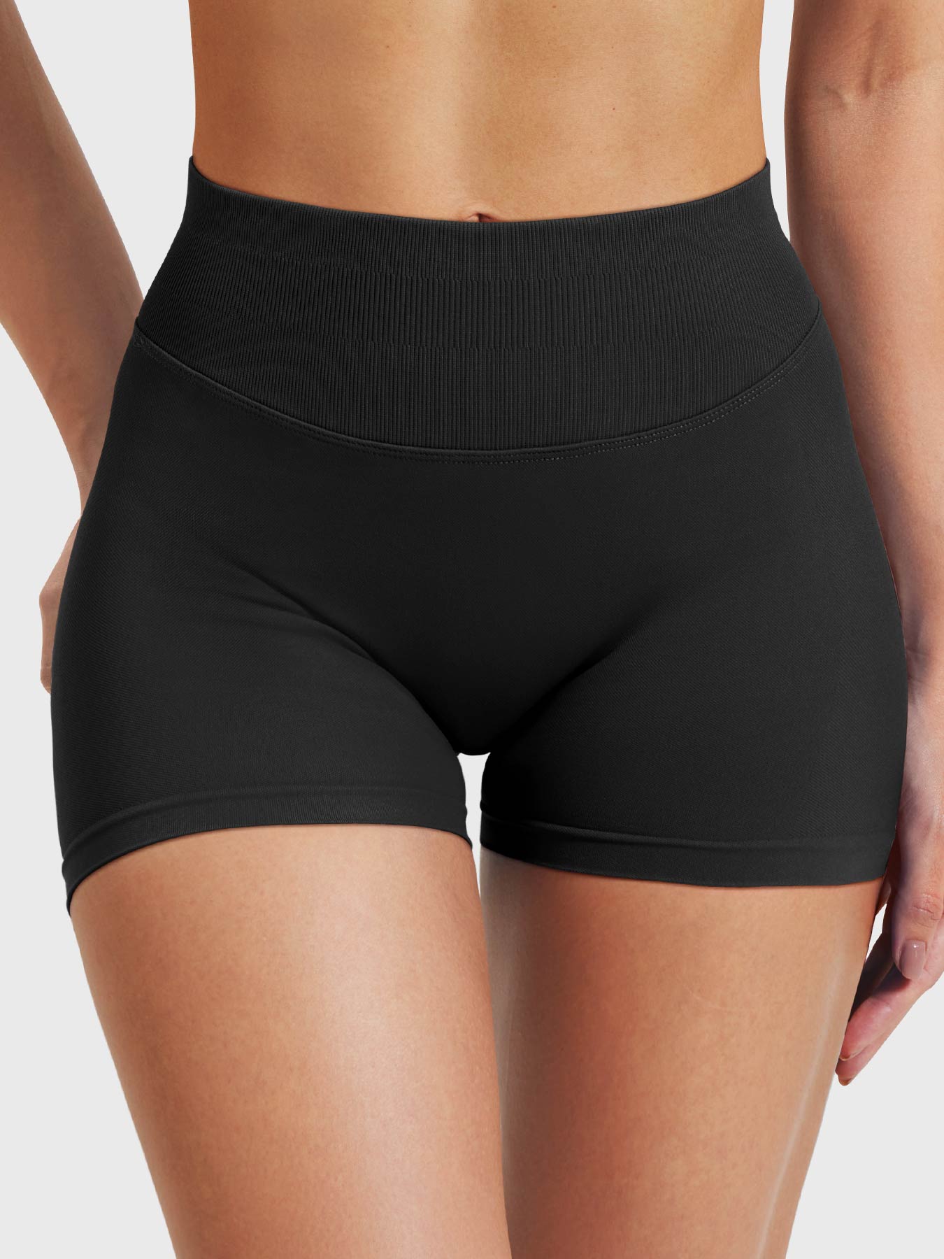 Yeoreo Eileen 2.5" Hidden Scrunch Shorts