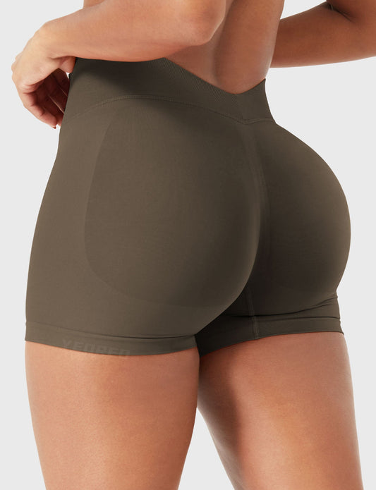 Vaeryn SoftHue 3.6" V-back Seamless Shorts