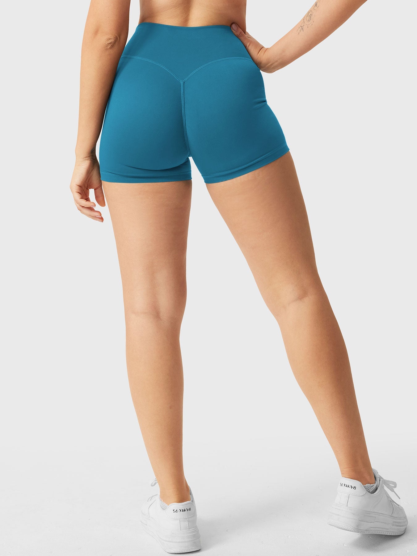 Yeoreo Elysina 2.5" Running Shorts